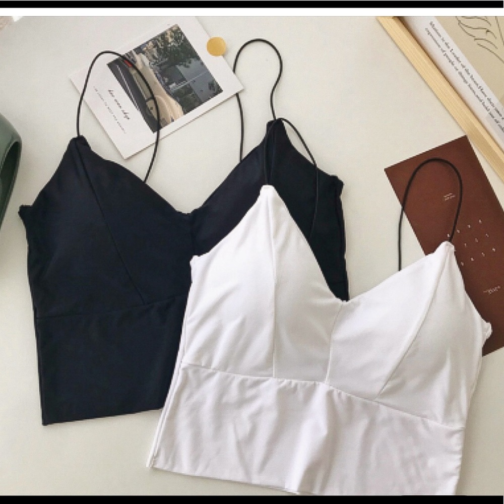 ❌SOLD❌Boho White Cropped top
